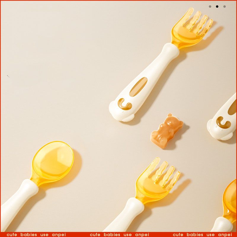 Łyżeczka i widelec dla niemowl – Baby Food Year Old recenzja i cena